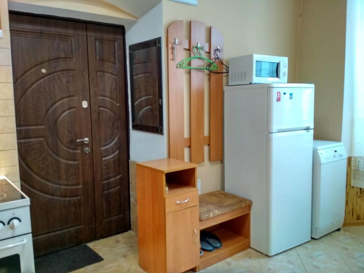 Apartment On Virmens'Ka Street Лвив Екстериор снимка